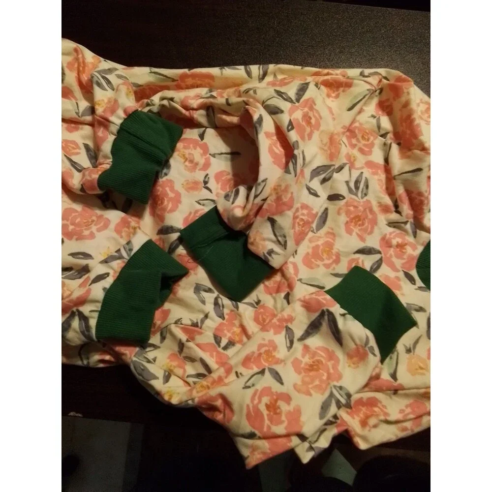 Lovinpet‎ Large Dog Pajamas Floral Print Pink Roses Green Trim Pitbull Pajamas